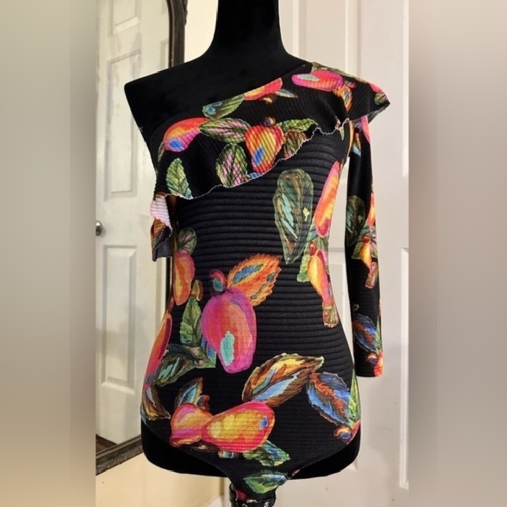 FARM Rio one shoulder Cashew body suit - Picture 9 of 9